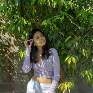 Meet your Posher, Yanely